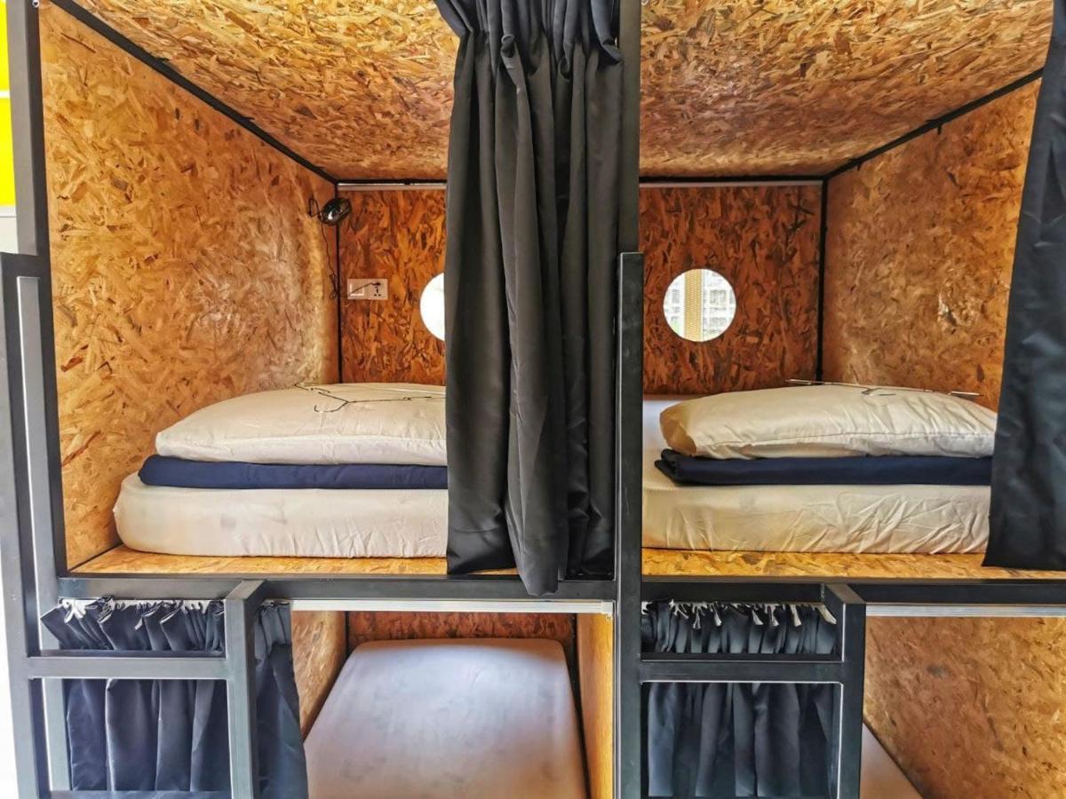 The Cocoon Capsule Capsule hotel *